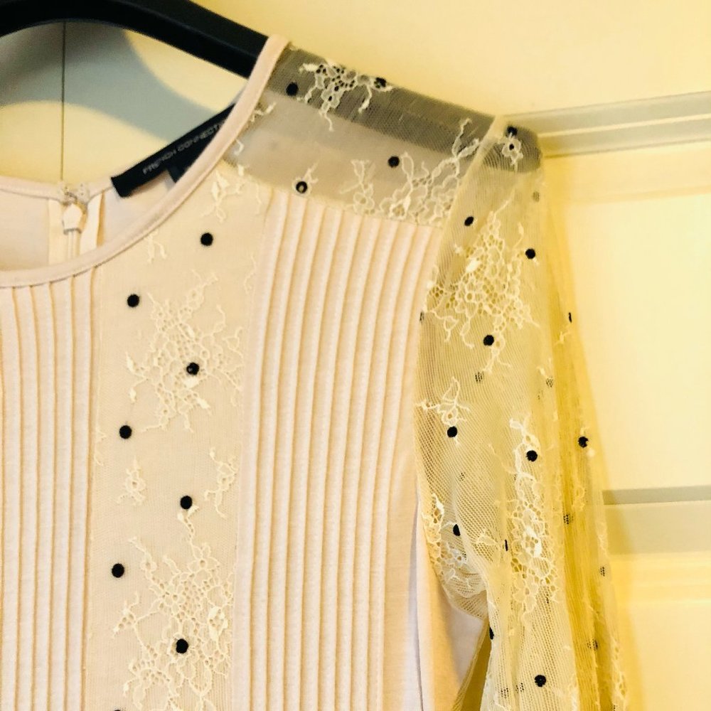 FRENCH CONNECTION VINTAGE LACE DRESS Cream Black dots details size 4